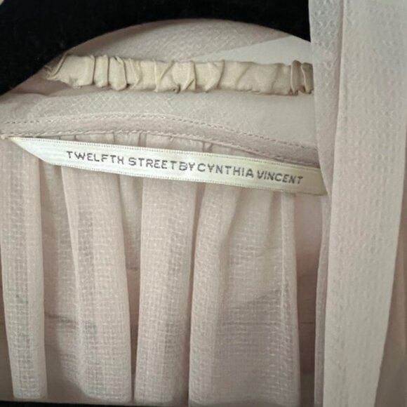 Twelfth Street by Cynthia Vincent 100% Silk 2 Piece Halter & Sheer Scarf Top - S - Picture 3 of 3